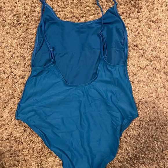 Target one piece swim suit - Picture 2 of 2